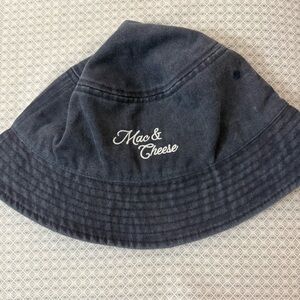 Mac & Cheese Embroidered Bucket Hat - Navy